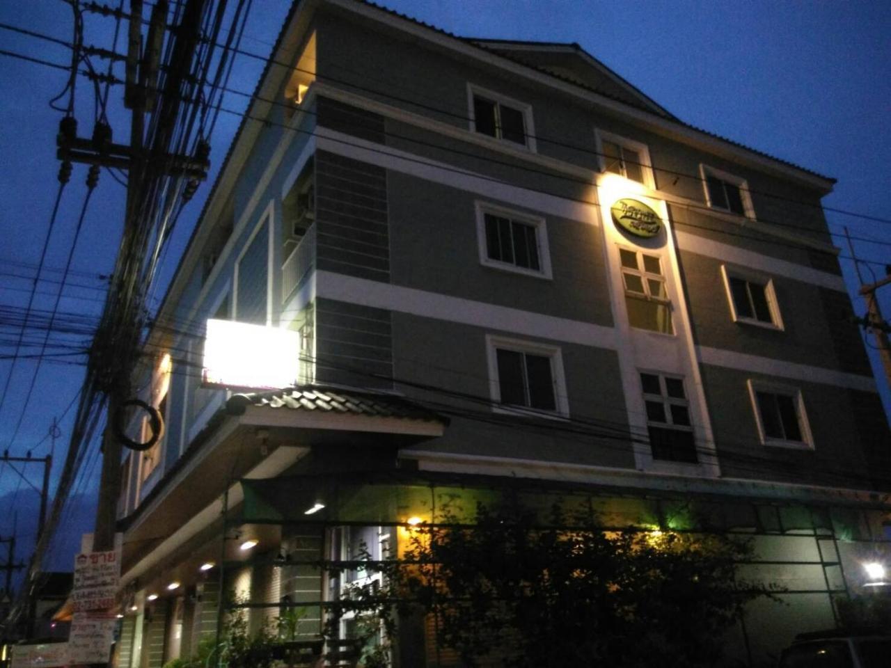 Tisaraporn Resident Motel Ban Khlong Song Exterior foto